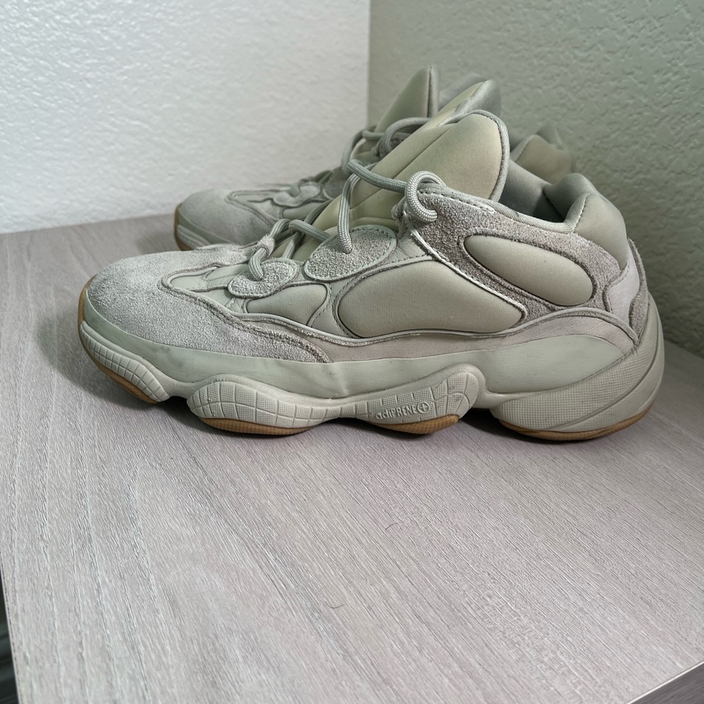 Yeezy Men's Shoes in Light Gray and Cream